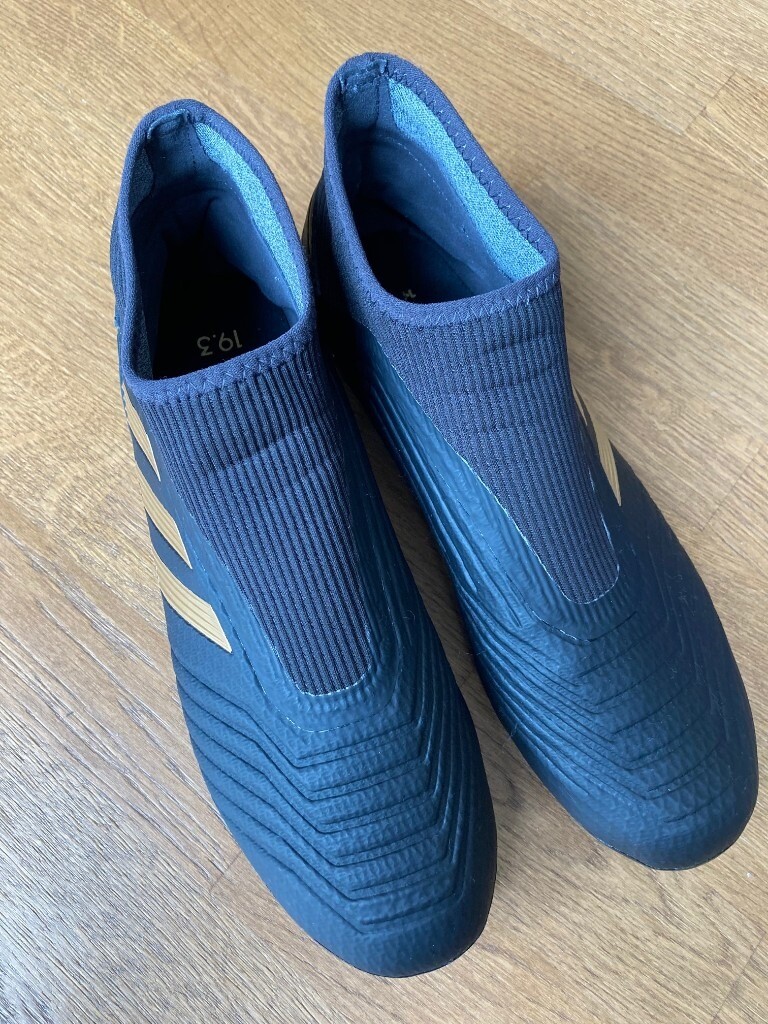 adidas predator 19.3 laceless black gold